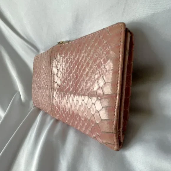 Christian Dior Authentic Pink Vintage Snakeskin Wallet - Picture 3 of 16